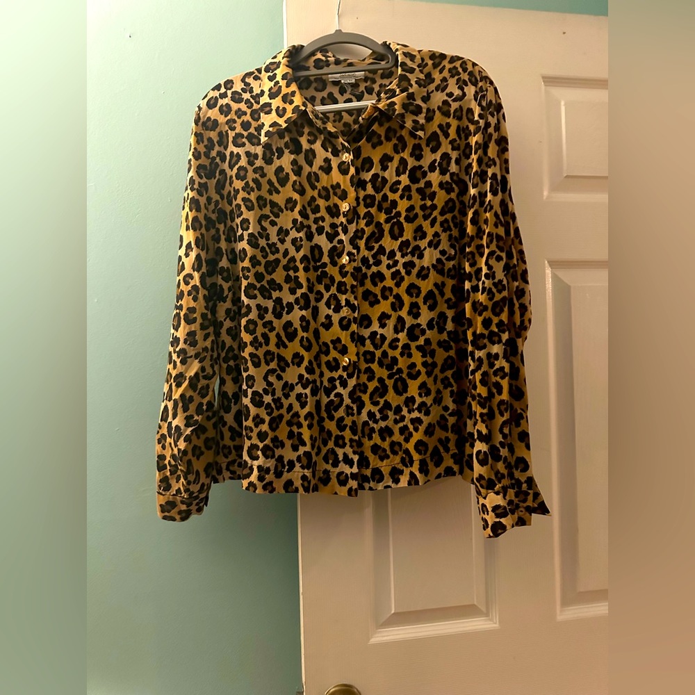 Lord and Taylor top